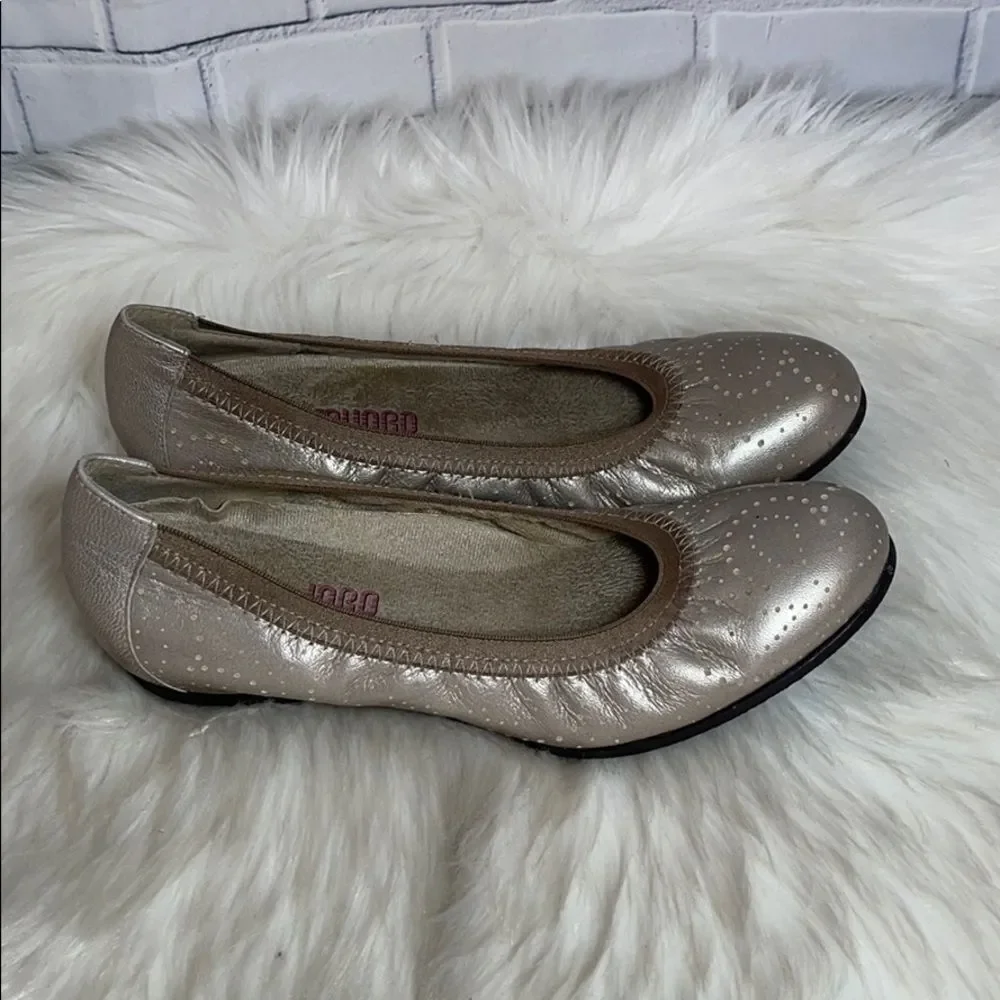 Munro Brandi Metallic Pale Gold Ballet Flats Sz 8‎